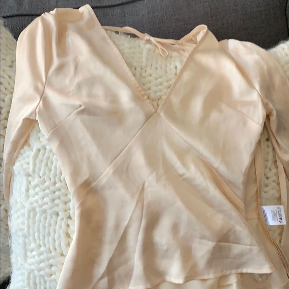 New with tags cream LPA open back top